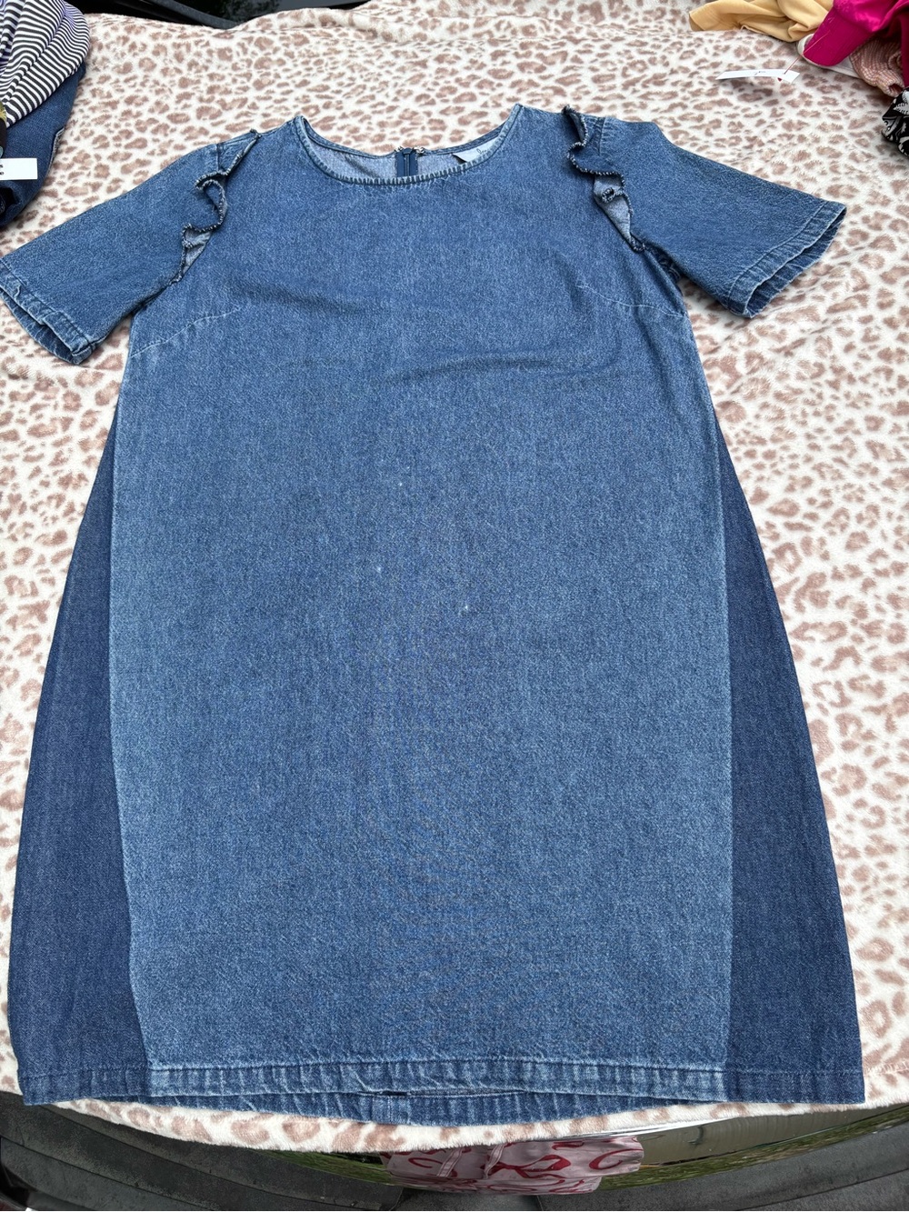 Loup Size Small Women’s Denim Panel Ruffle Short Sleeve Dress